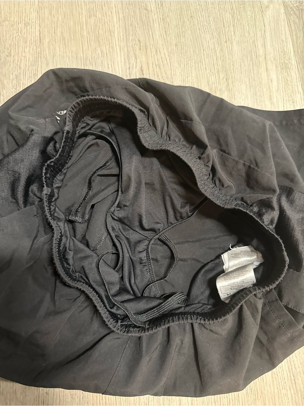 •ADIDAS• RUNNING SHORTS - Picture 5 of 7
